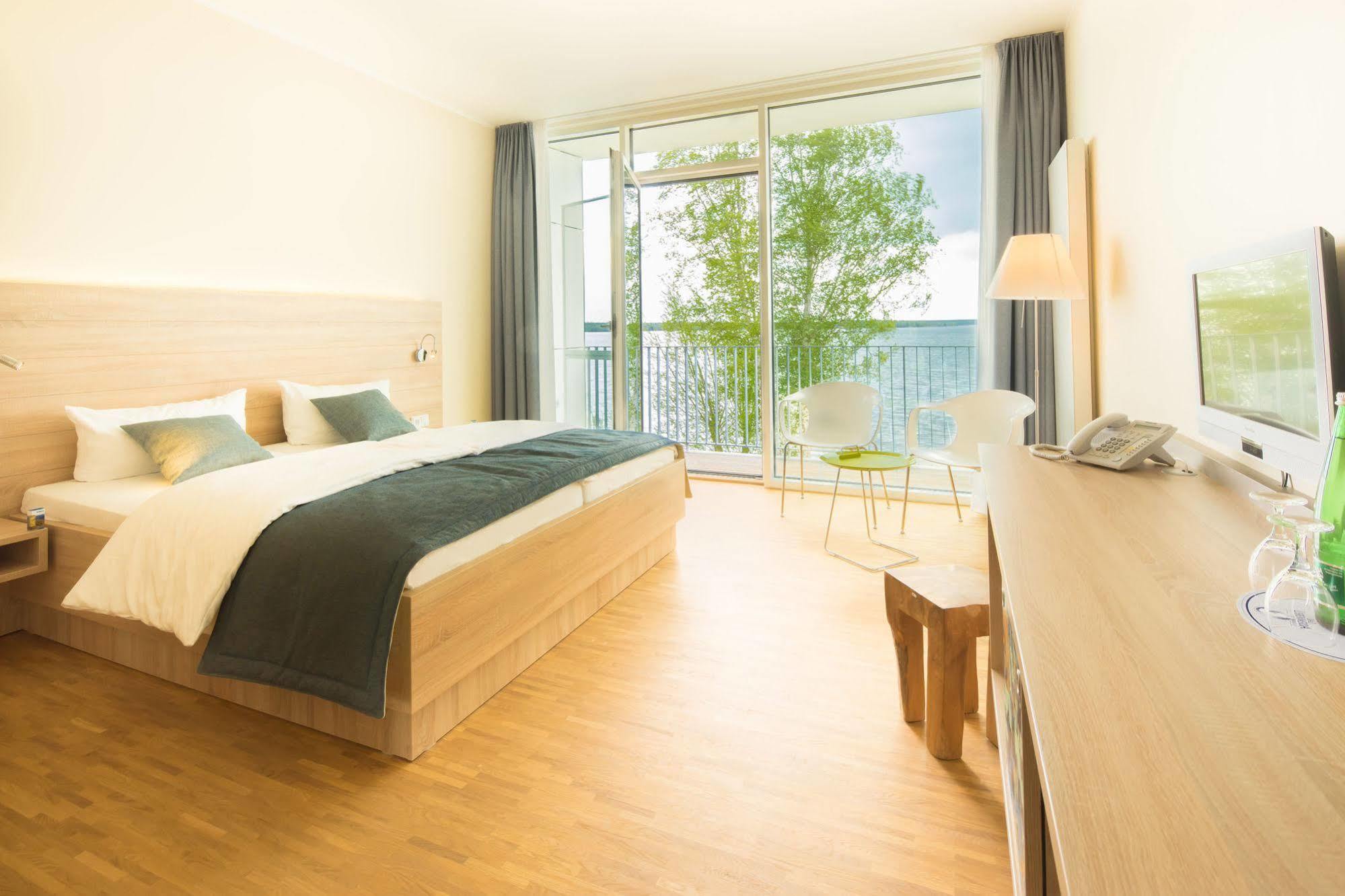 Strandhotel Senftenberger See מראה חיצוני תמונה